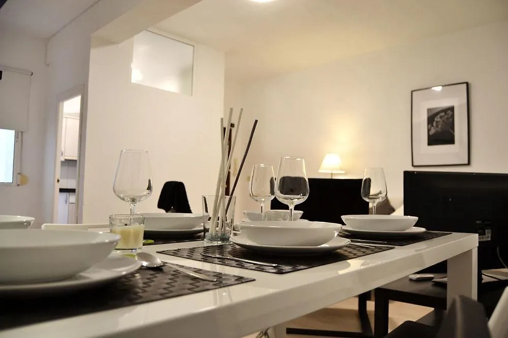 Living4Malaga Marques De Guadiaro 1878 Apartment 0*, Malaga